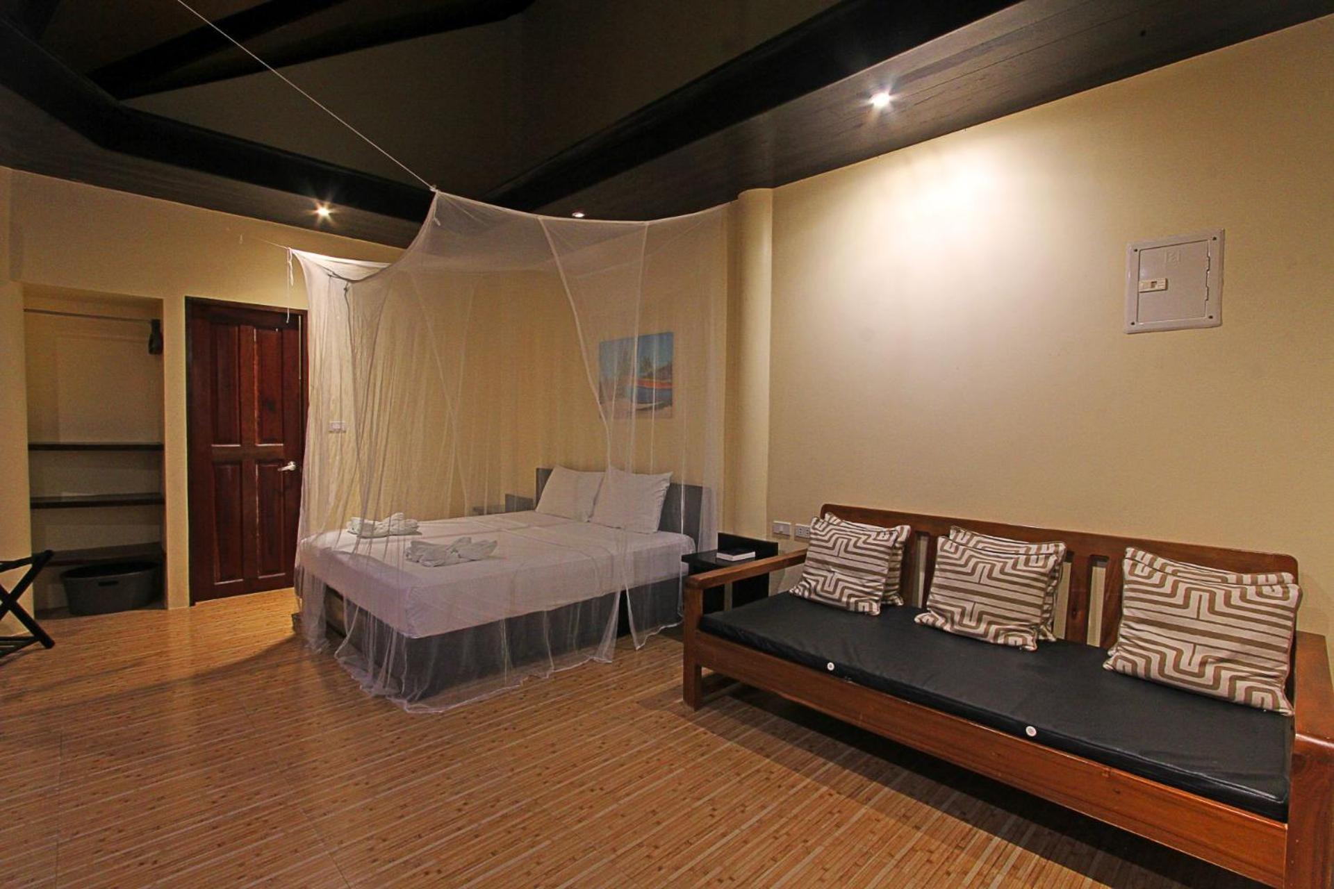 Jonas And Twins Resort General Luna  Dış mekan fotoğraf