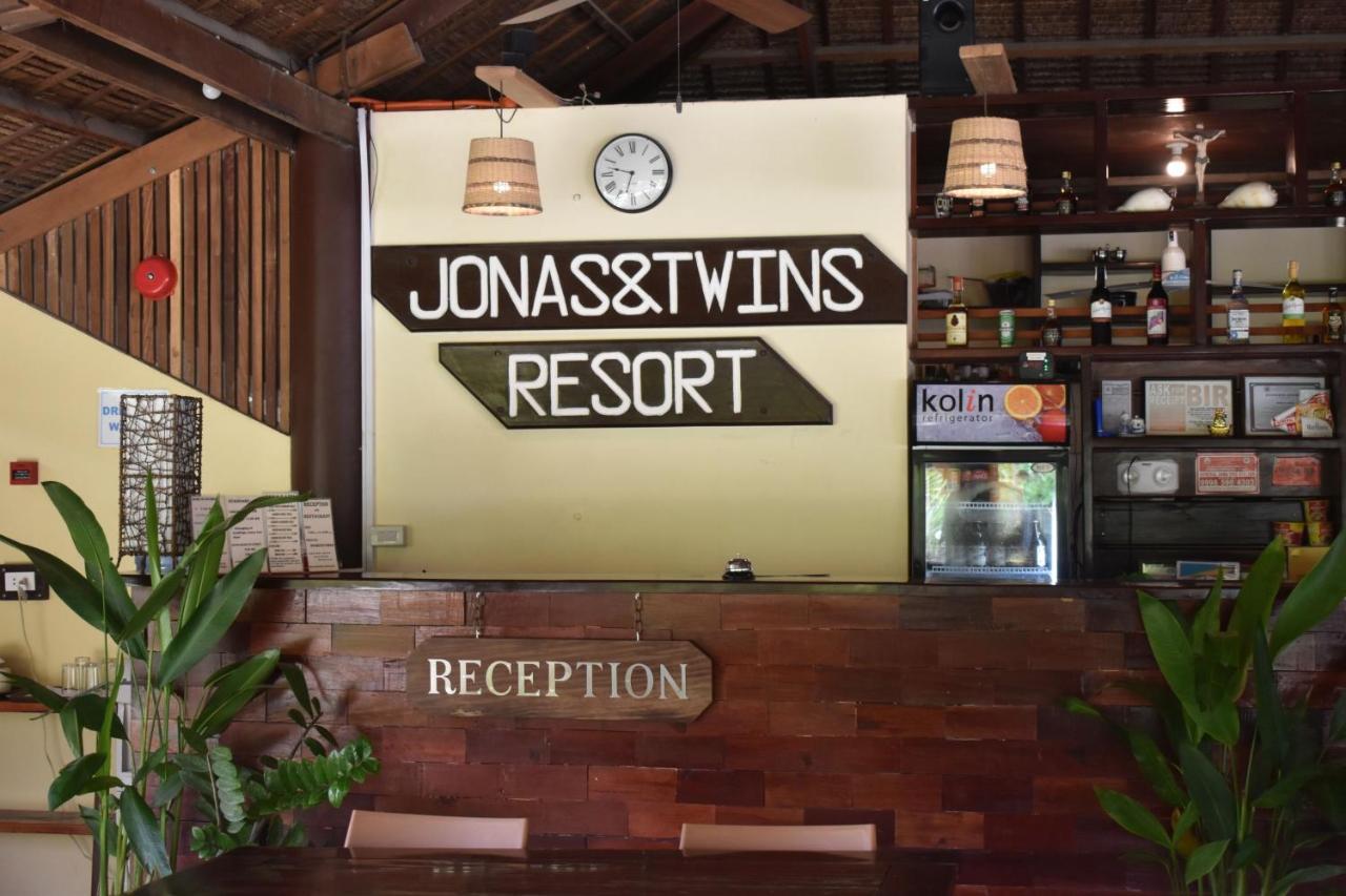 Jonas And Twins Resort General Luna  Dış mekan fotoğraf